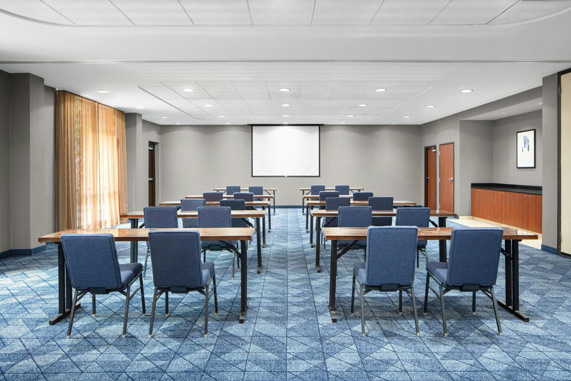 Courtyard By Marriott Knoxville Airport Alcoa Dış mekan fotoğraf